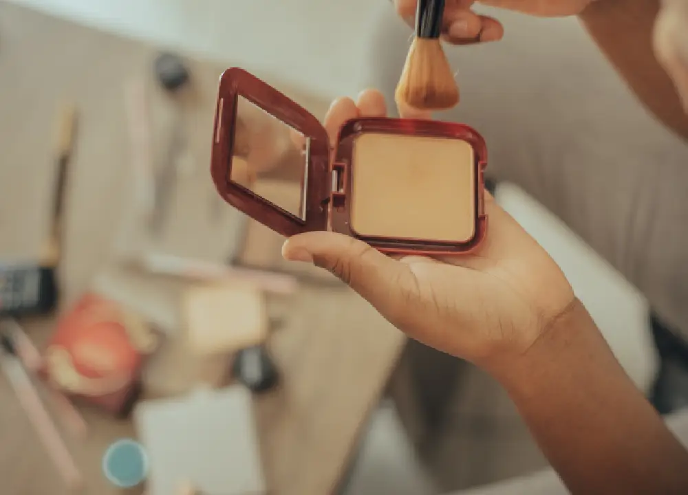 Everyday cosmetic and personal care products used in daily routines.