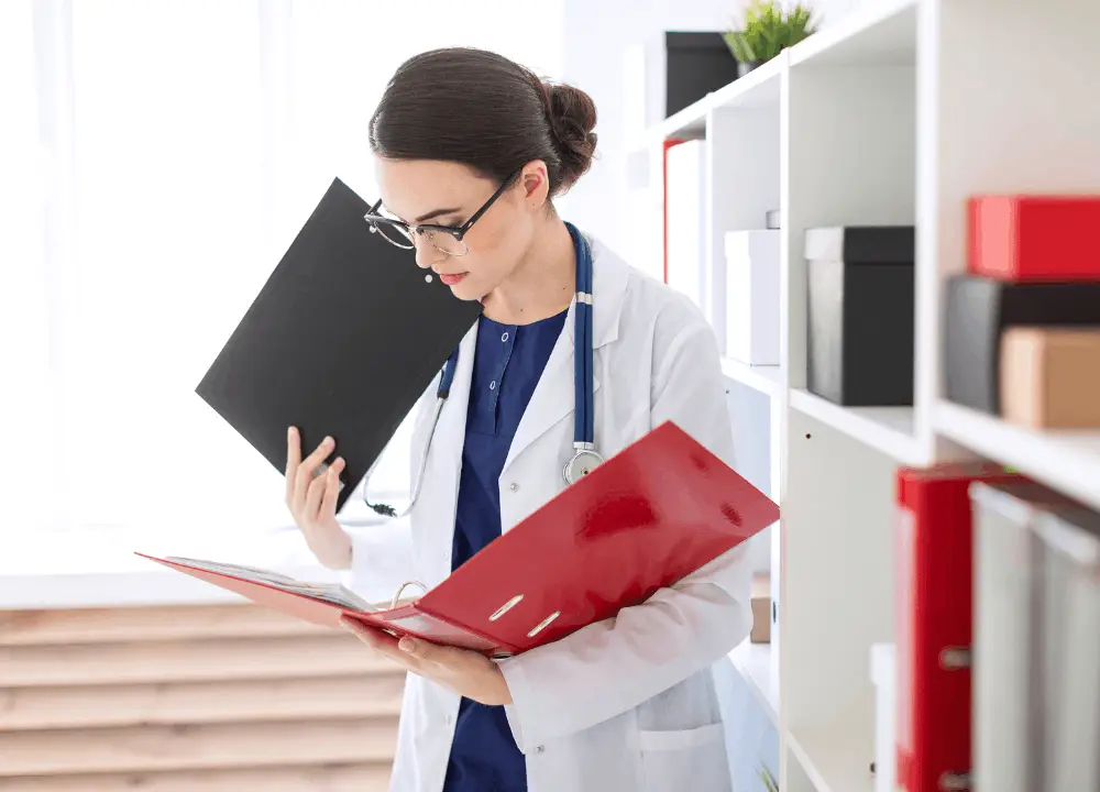 Choosing the Right Mesothelioma Specialist for Your Care 3 Organizing diagnosis pathology and treatment records for mesothelioma legal options in Texas